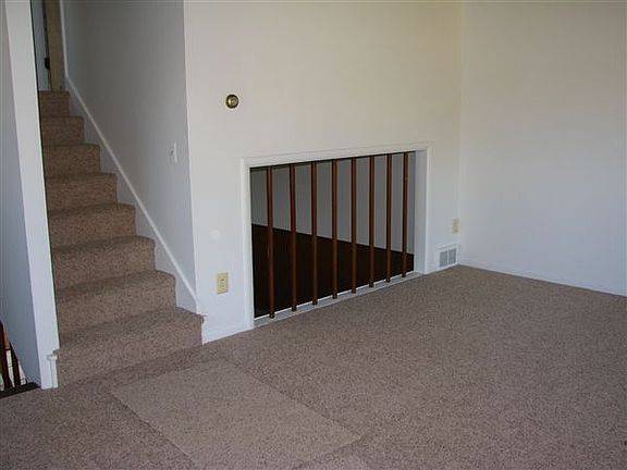Upper living Rm
