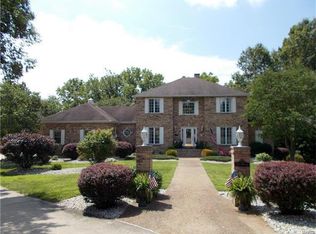 5001 Foxland Ct, Alton, IL 62002