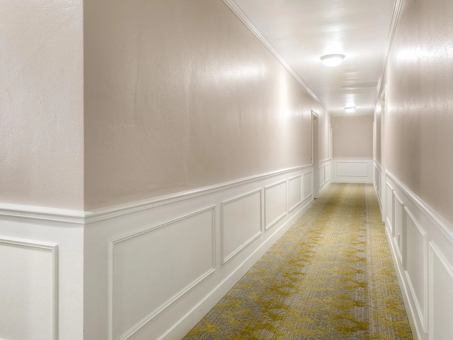 900 Queen Anne Apartments — Photo 4