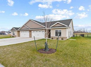 218B Vista Dr, Kalona, IA 52247