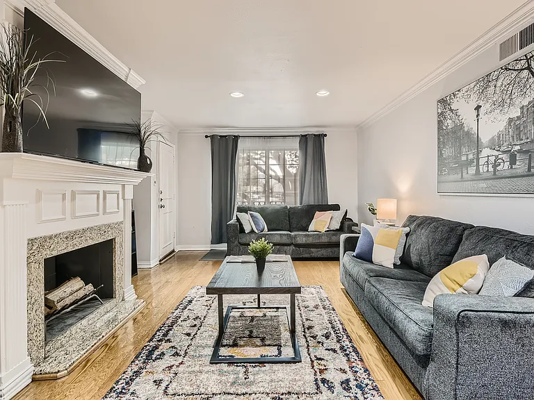 5226 Fleetwood Oaks Ave — Photo 13