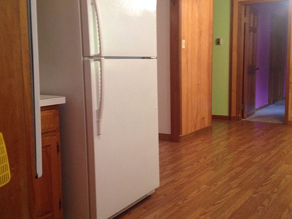 3rd image of 429 N Magnolia Ave