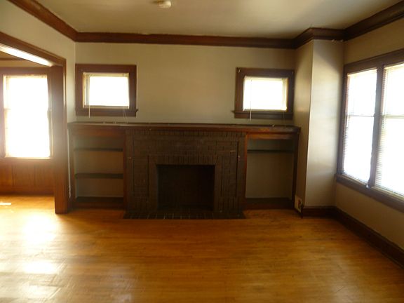 5th image of 2648-2650 N 45th St