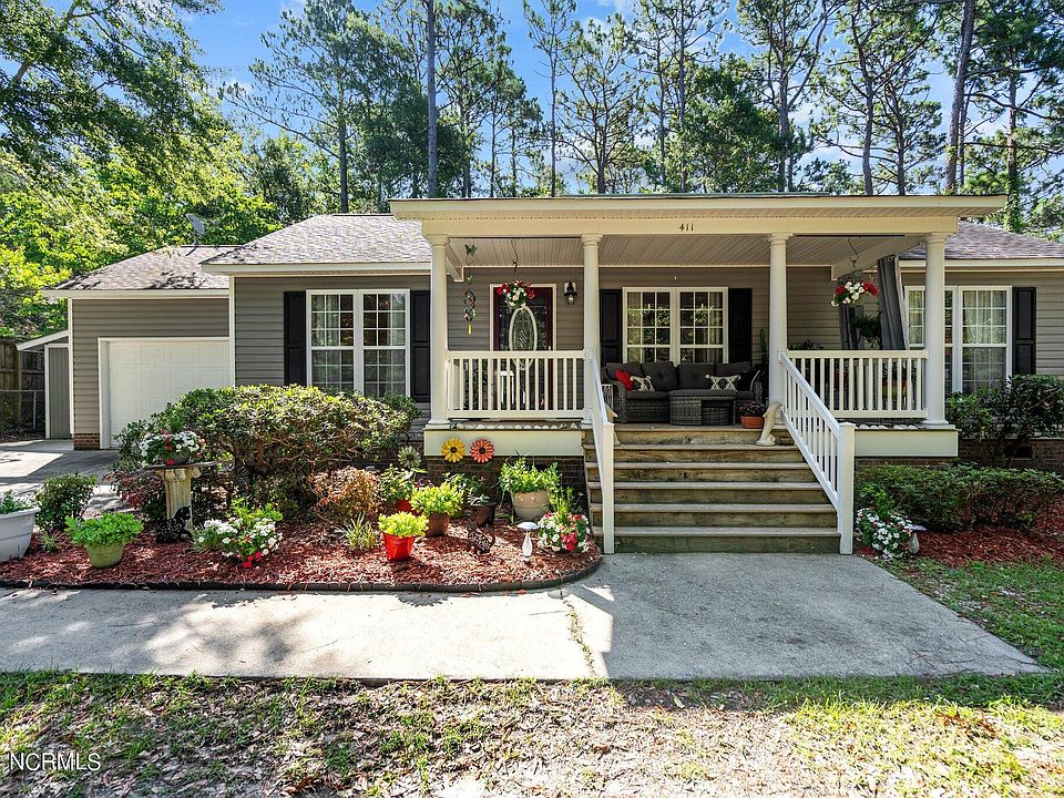 1st image of 411 Dogwood Lane