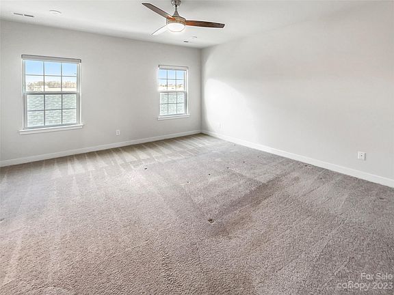 5th image of 5084 Patton Dr