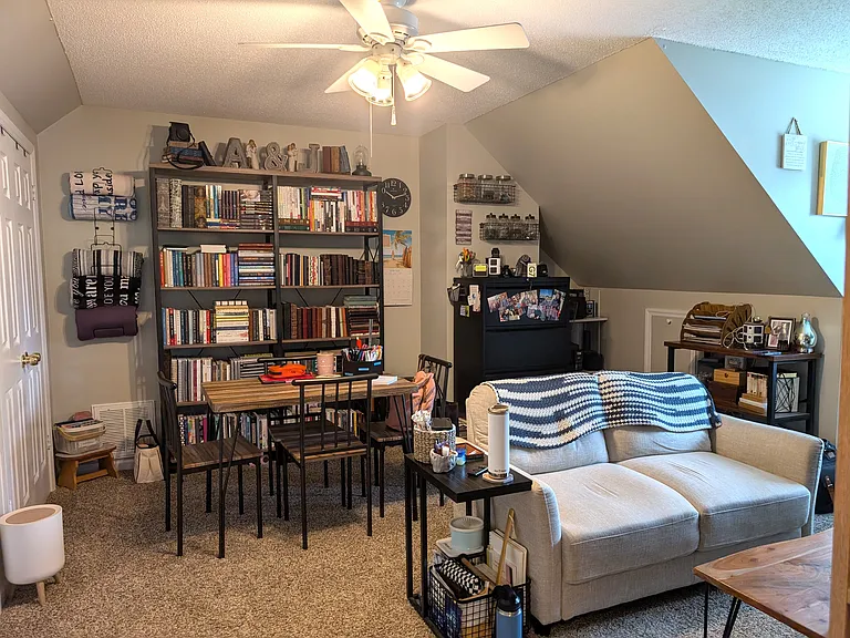 Bedroom (3rd) on 2nd floor