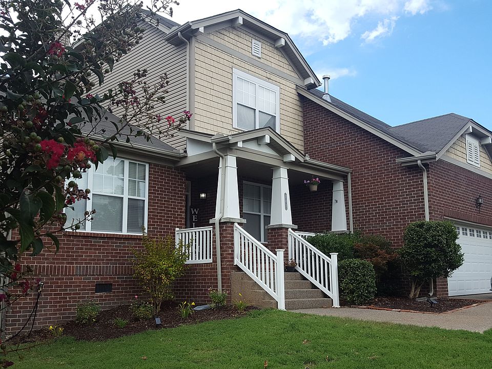 1st image of 747 Cowan Dr