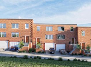 3872 Halley Ter SE, Washington, DC 20032