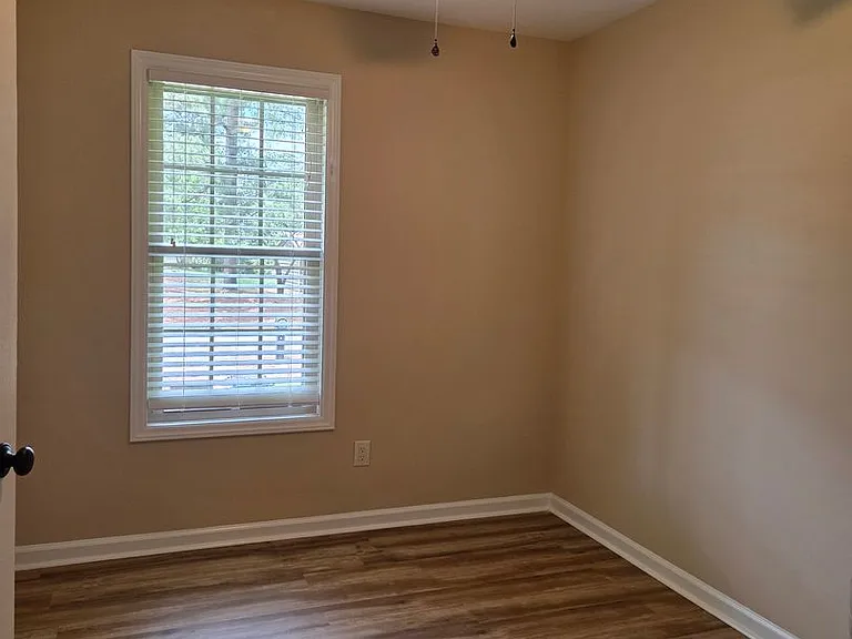 7929 Marley Dr — Photo 6
