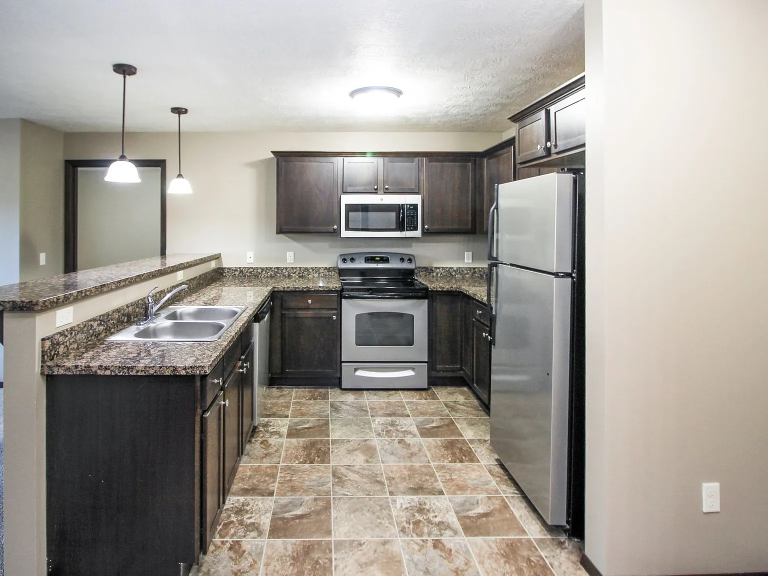 The Villas at Canyon Creek — Photo 3