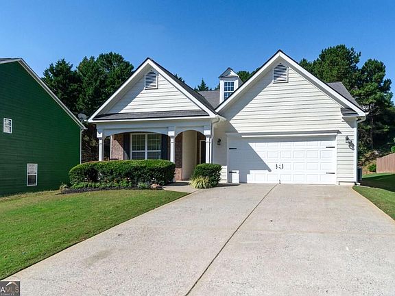 2nd image of 408 Pine Log Ct