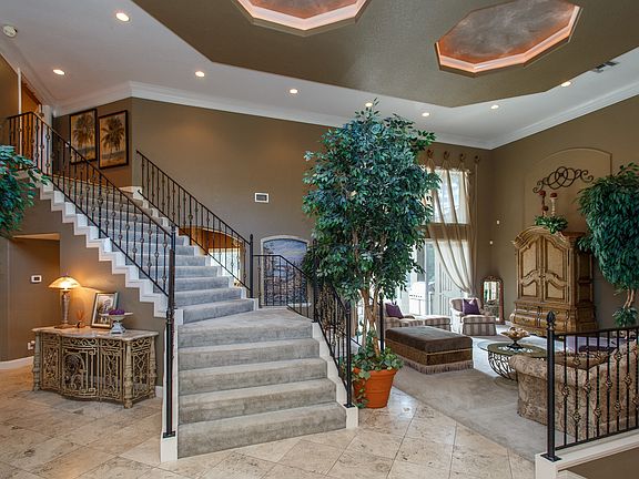 2nd image of 1741 Fountainhead Dr