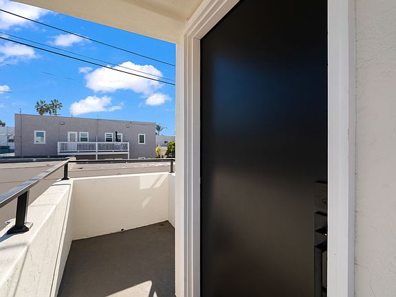 5th image of 1629-35 Myrtle Ave #1633