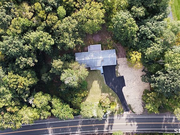 4th image of 475 Madison Road