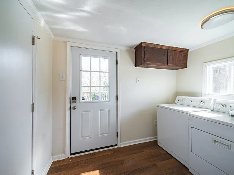 Laundry Room Cabinet