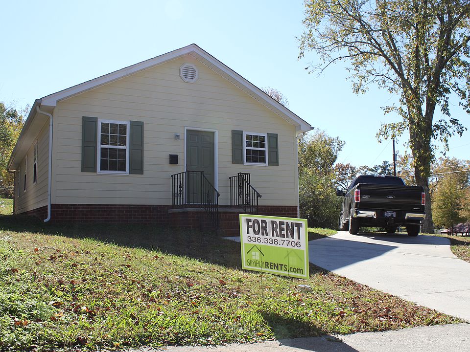 1st image of 406 Andrew St