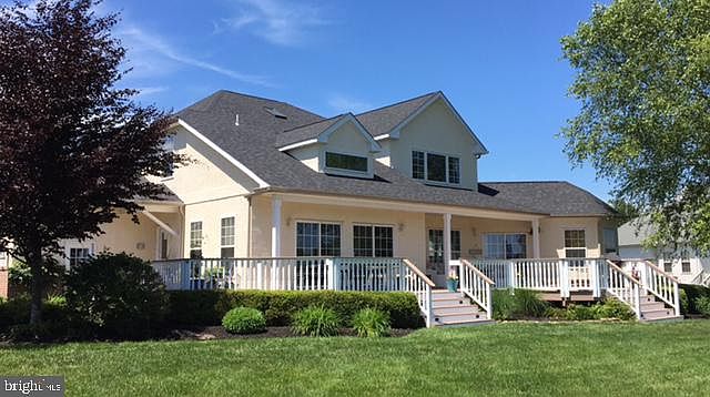 1st image of 120 Lahinch Ct