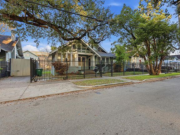 5th image of 3308 Yupon St