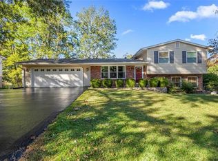 11831 Craig View Dr, Saint Louis, MO 63146