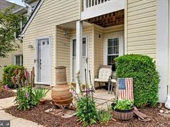 41021 Coopers Pl, Holland, PA 18966