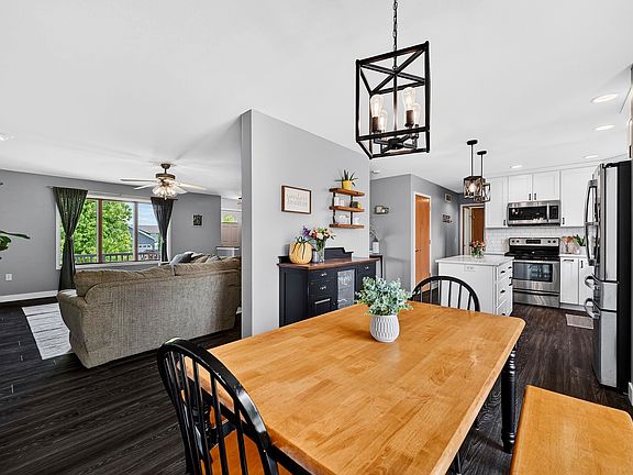 2nd image of 705 Stonefield Way
