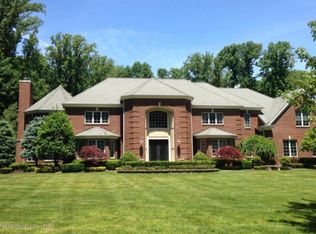 5 Red Oak Run, Holmdel, NJ 07733