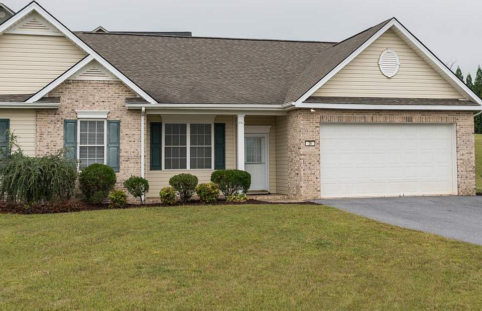 1st image of 36 Cambridge Cir