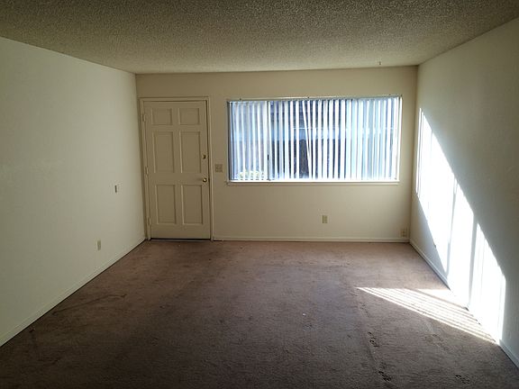 3rd image of 714 E Fountain Way APT B