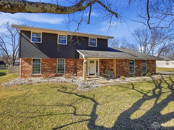 2nd image of 9725 Sheehan Rd