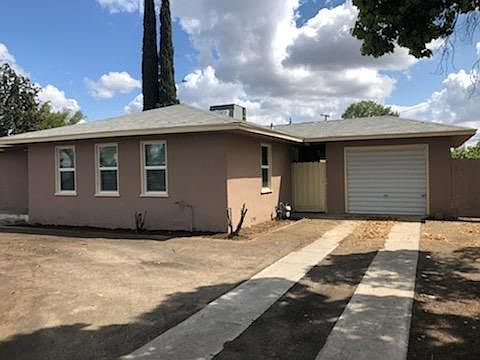 4th image of 2222 Kenmore Dr W