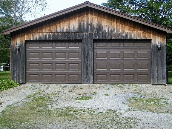 Front of Garage