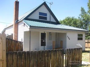 736 S Bridge St, Prairie City, OR 97869