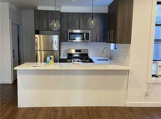 91 Mineola Blvd #A, Mineola, NY 11501