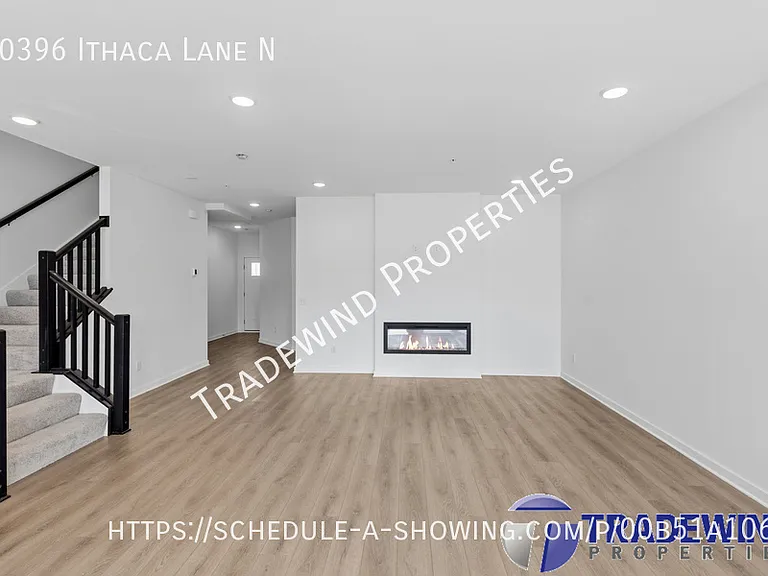 10396 Ithaca Ln N — Photo 9