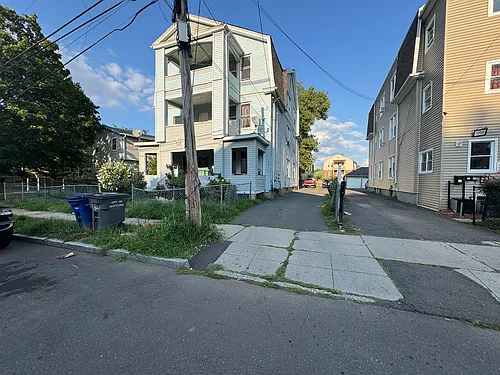 134-3 Magnolia St #3C Photo 1