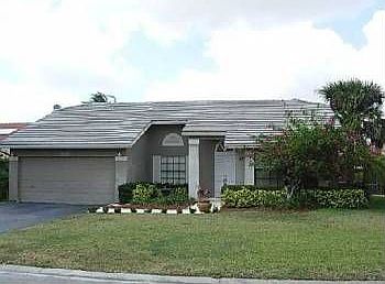 1st image of 9625 Shadow Wood Ct