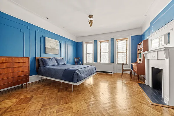 Sold by Corcoran | media 11