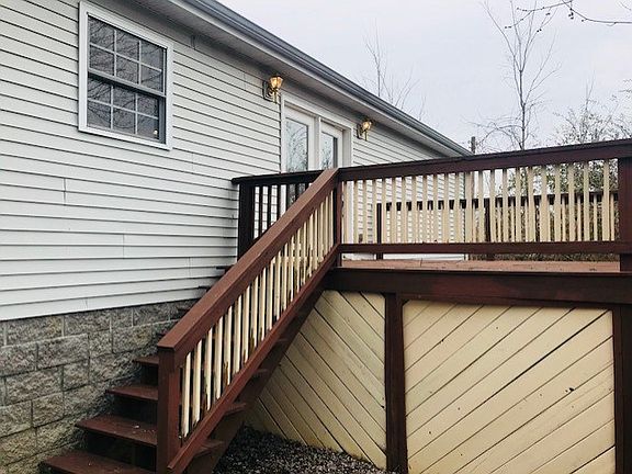 2nd image of 1119 Hayes Ave