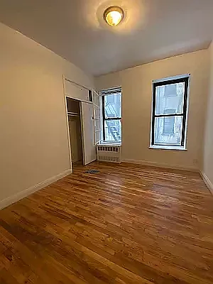 Rented by The Property Firm | media 7