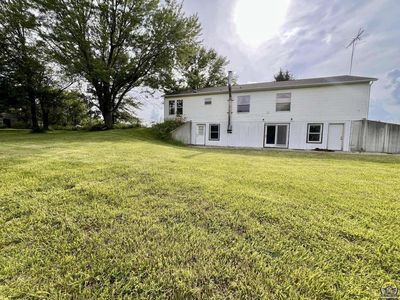 8872 Kingman Rd, Oskaloosa, KS, 66066