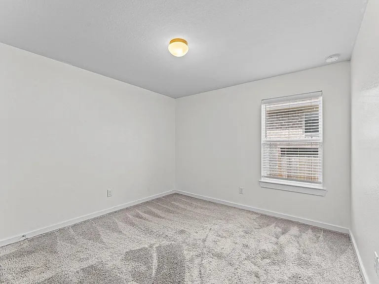 31502 Kailua Dr — Photo 9