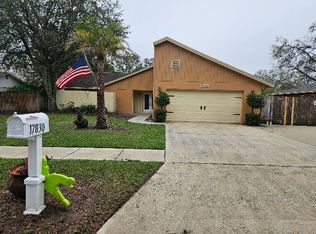 17830 Sunrise Dr, Lutz, FL 33549