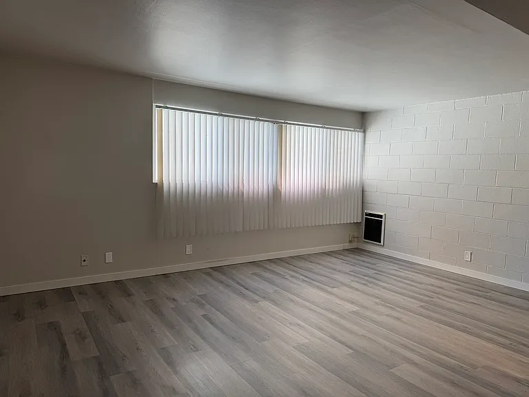 219 Queen Anne Ave N #304 — Photo 5