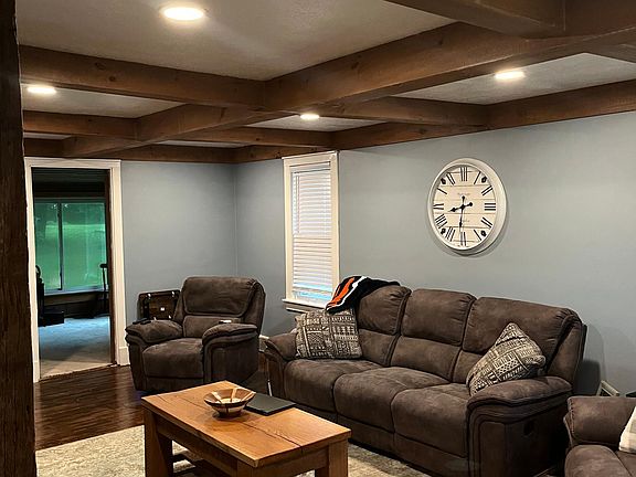 4th image of 9345 Shady Ln