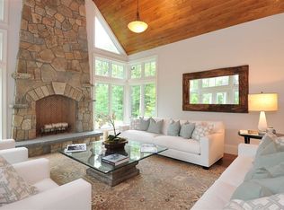 359 Dans Hwy, New Canaan, CT 06840