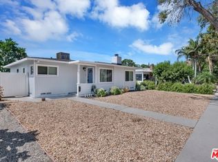 18148 Hartland St, Reseda, CA 91335