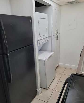 4th image of 4455 Treehouse Ln #1A