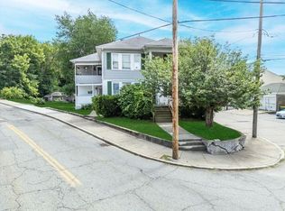 251 Transit St #2R, Woonsocket, RI 02895