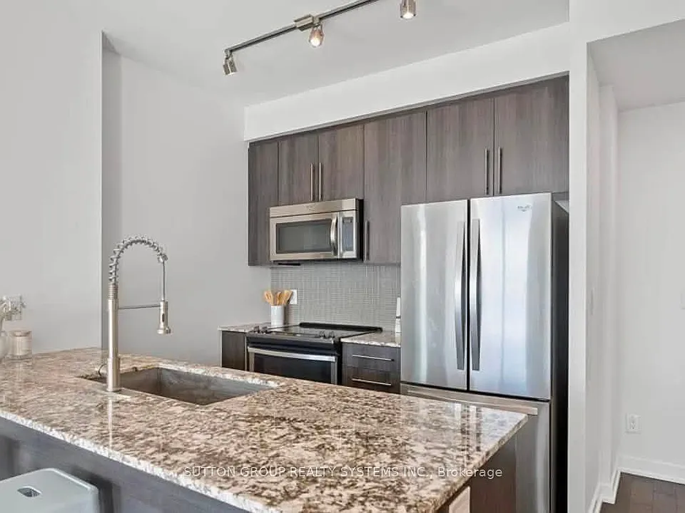 510 Curran Pl #4103
