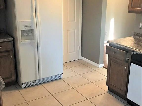 4th image of 5051 Jamaica Cir